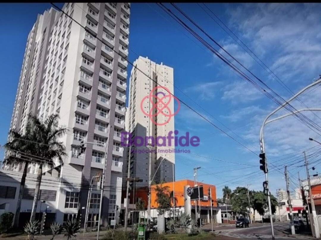 Sala à venda no Centro: 