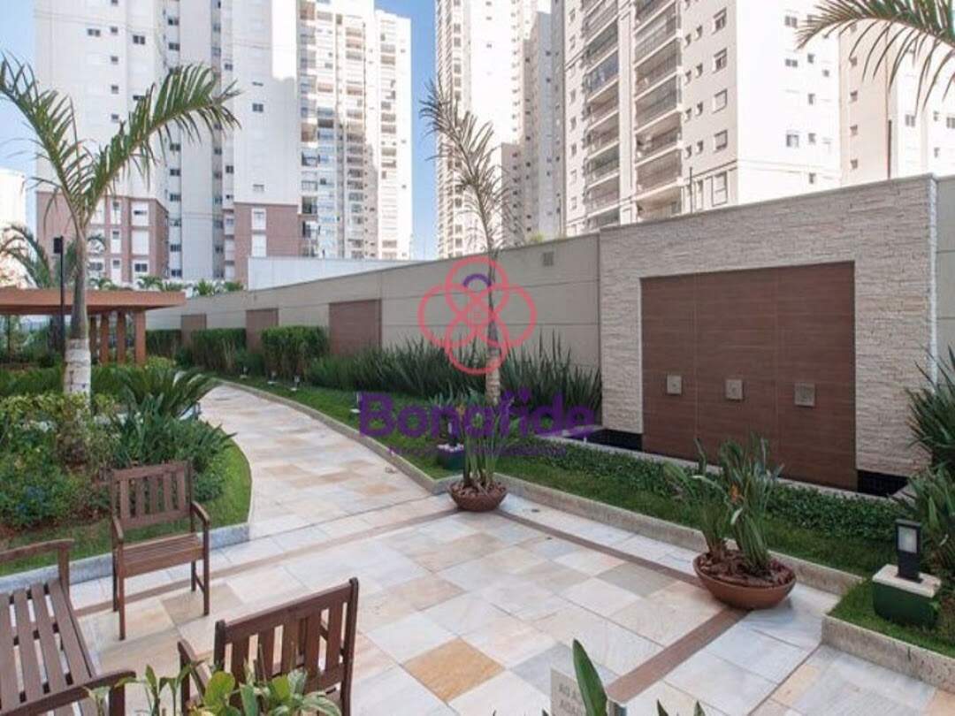 Sala à venda no Centro: 