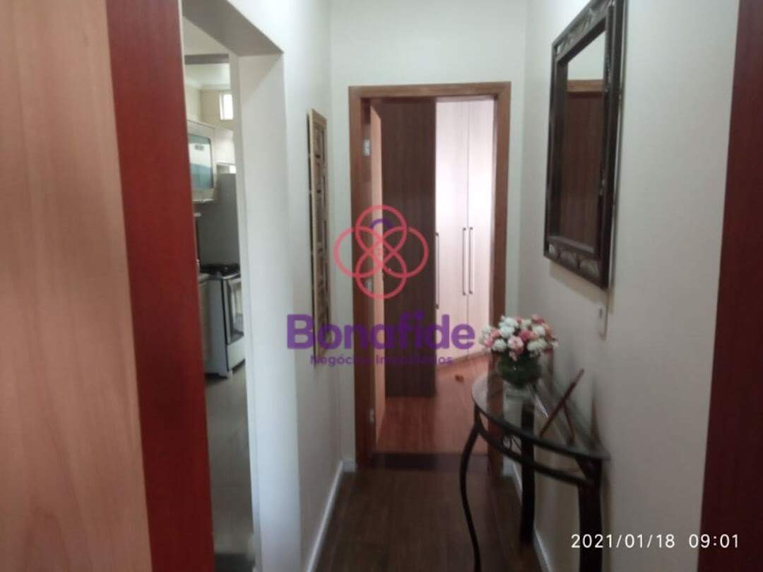 Casa à venda no Jardim Esplanada: 