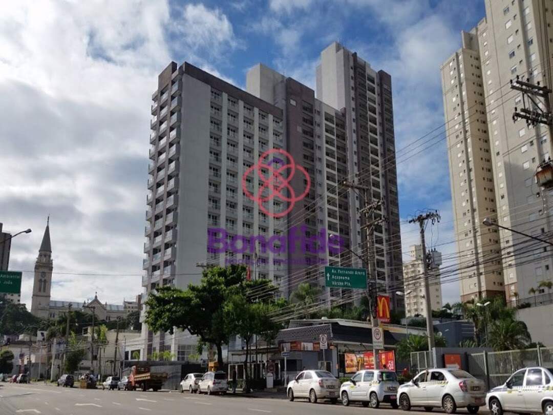 Sala à venda no Centro: 