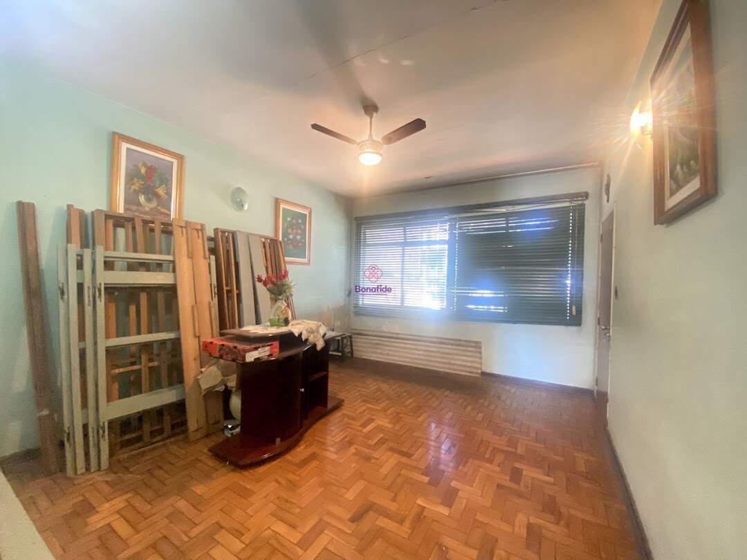 Casa à venda no Anhangabaú: 