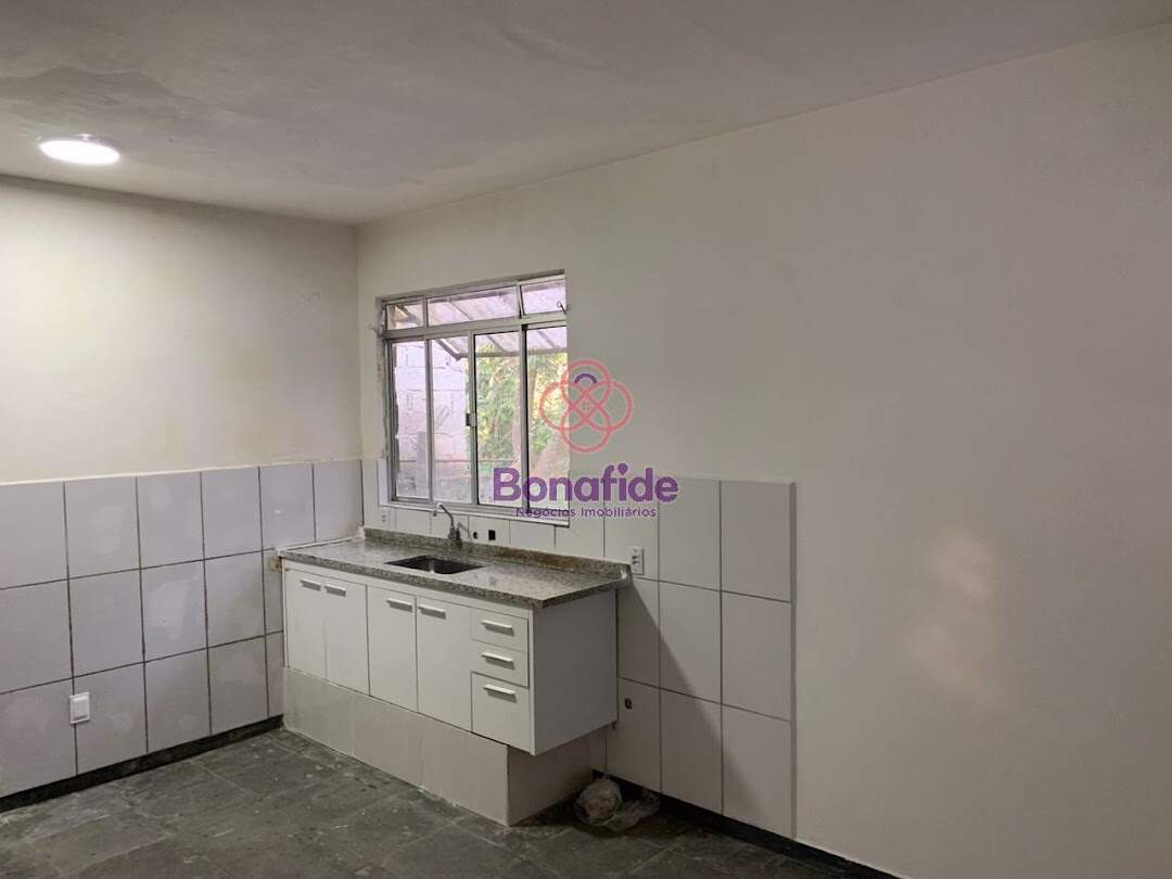 Casa à venda no Chácara Companheiros: 