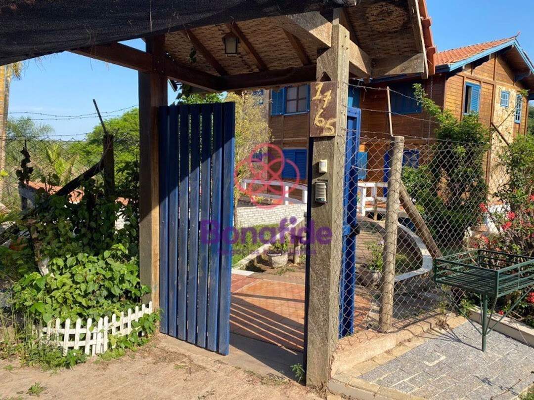 Casa à venda no Jardim Timbara: 