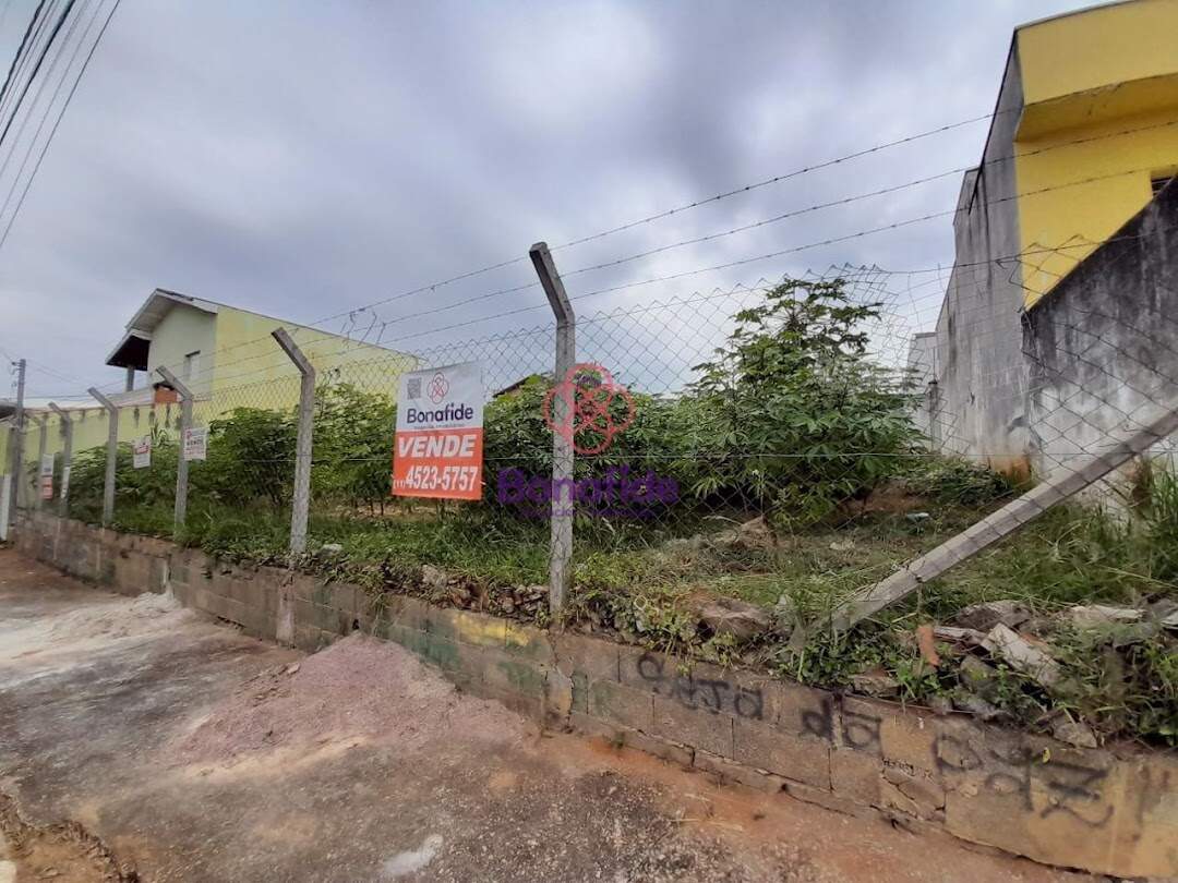Terreno à venda no Jardim Ana Luiza: 