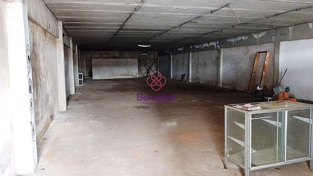 Salão à venda no Ponte de São João: 