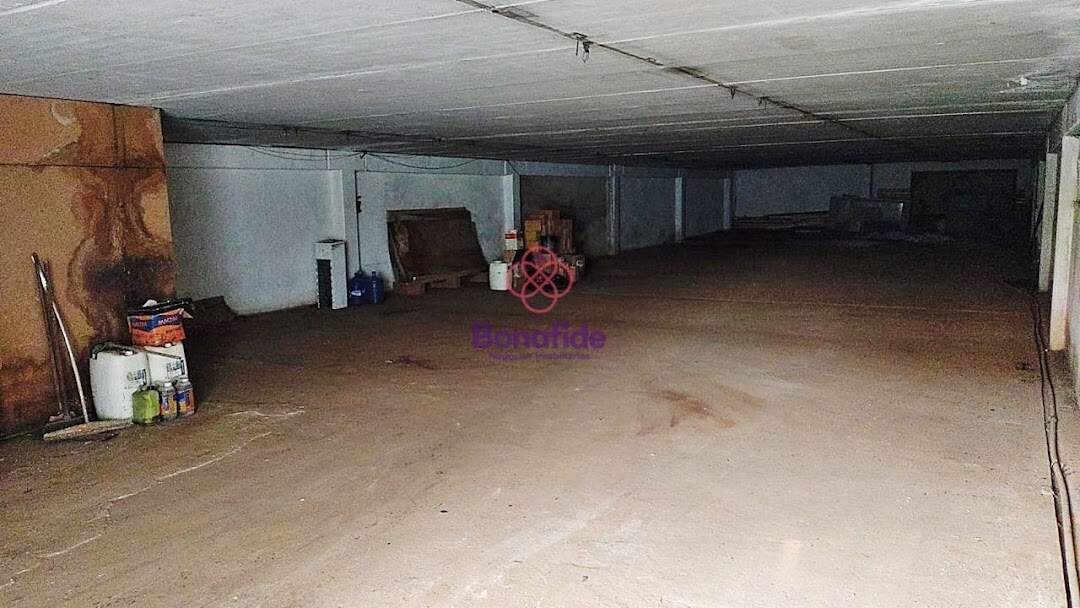 Salão à venda no Ponte de São João: 