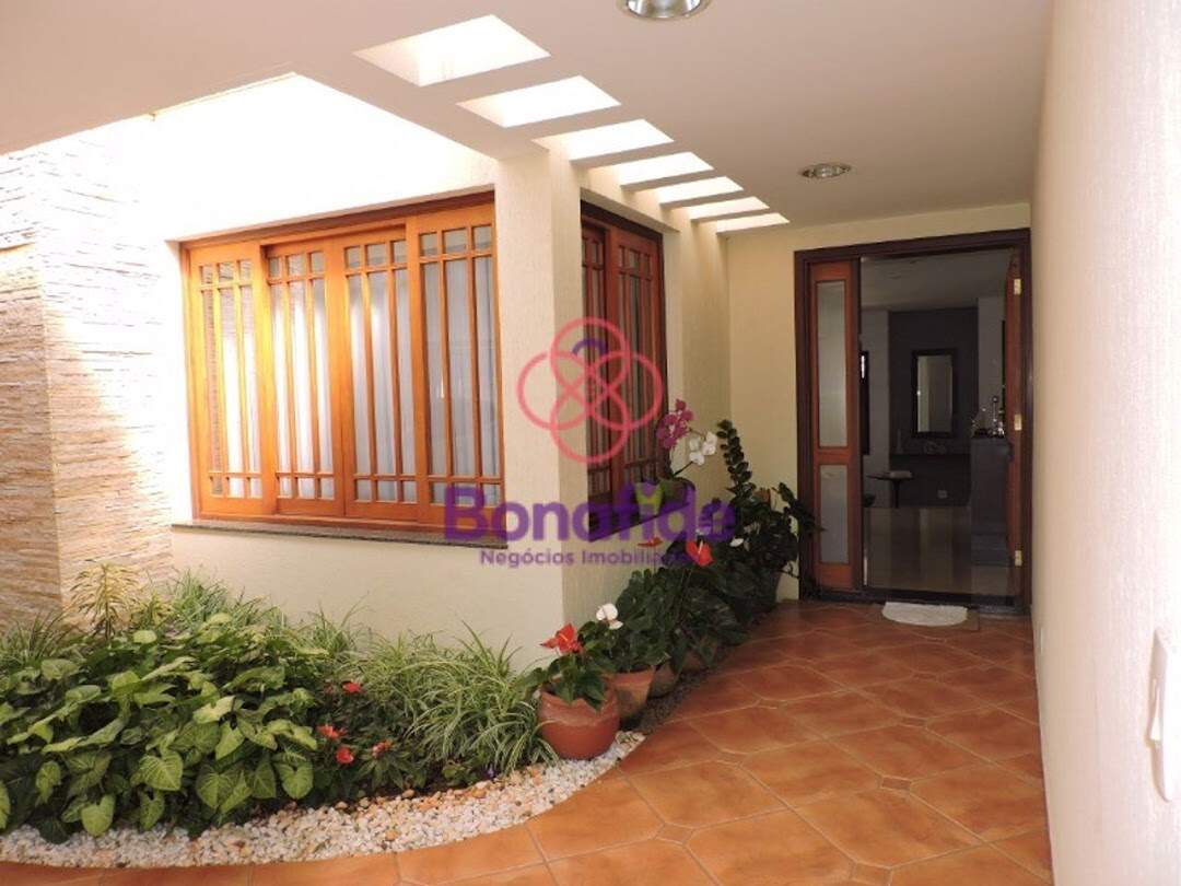 Casa à venda no Jardim Novo Mundo: 