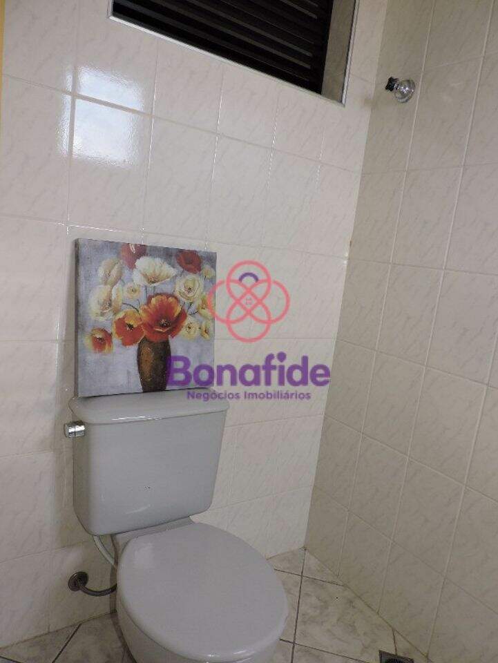Sala à venda no Centro: 