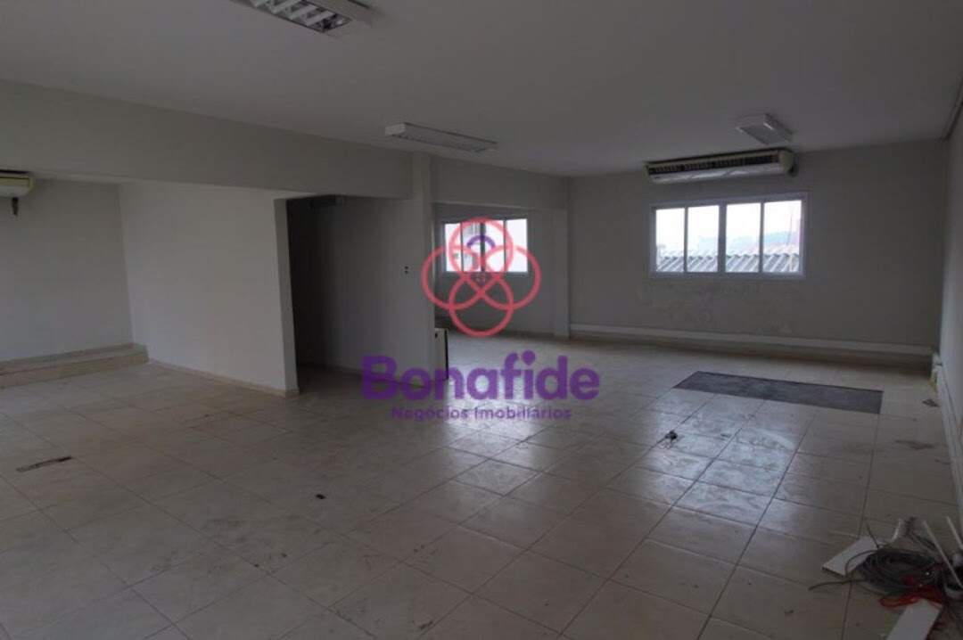 Prédio à venda no Centro: 