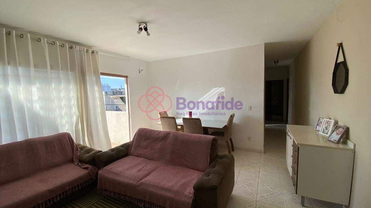Casa à venda no Jardim Trevo: 