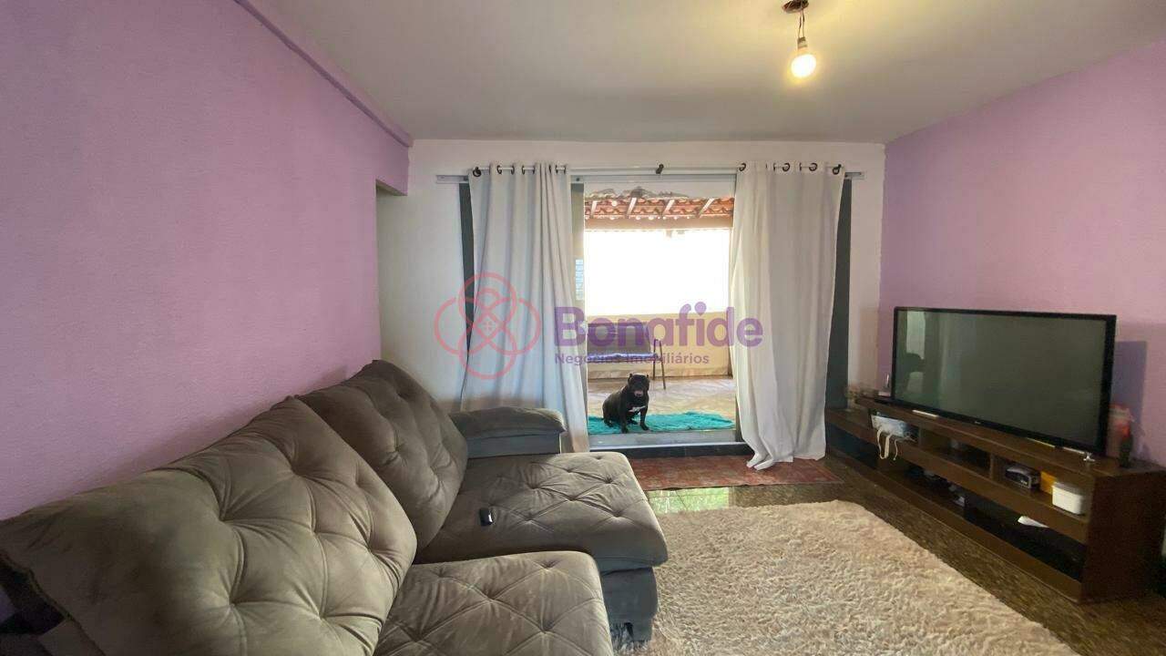 Casa à venda no Jardim Trevo: 