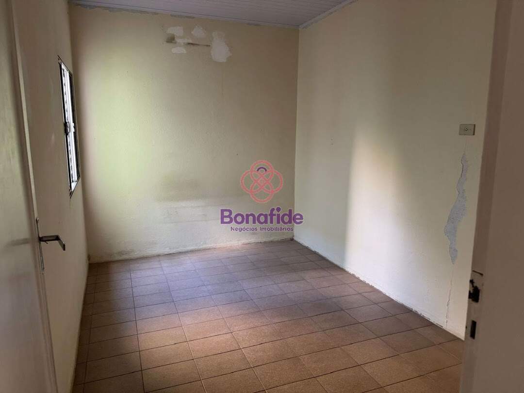 Casa à venda no Anhangabaú: 