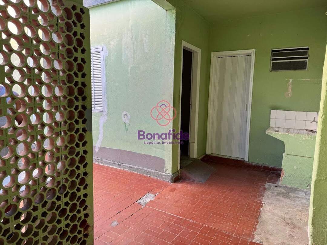 Casa à venda no Anhangabaú: 