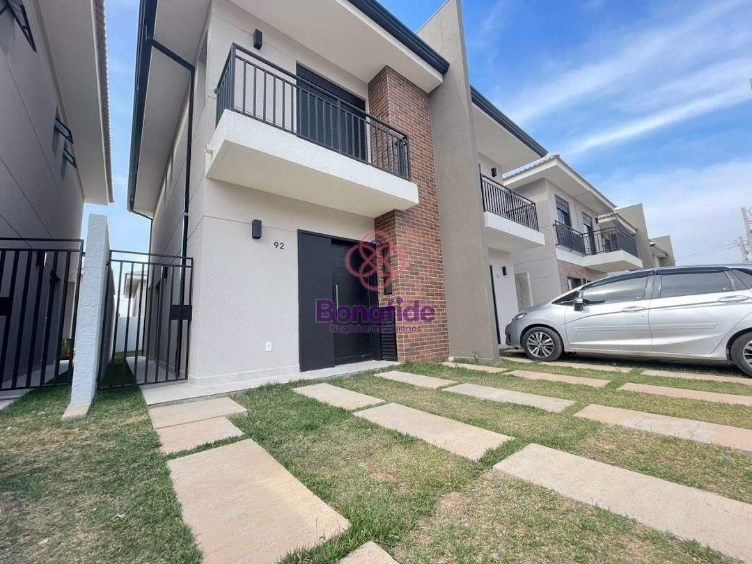 Casa à venda no Jardim Carolina: 