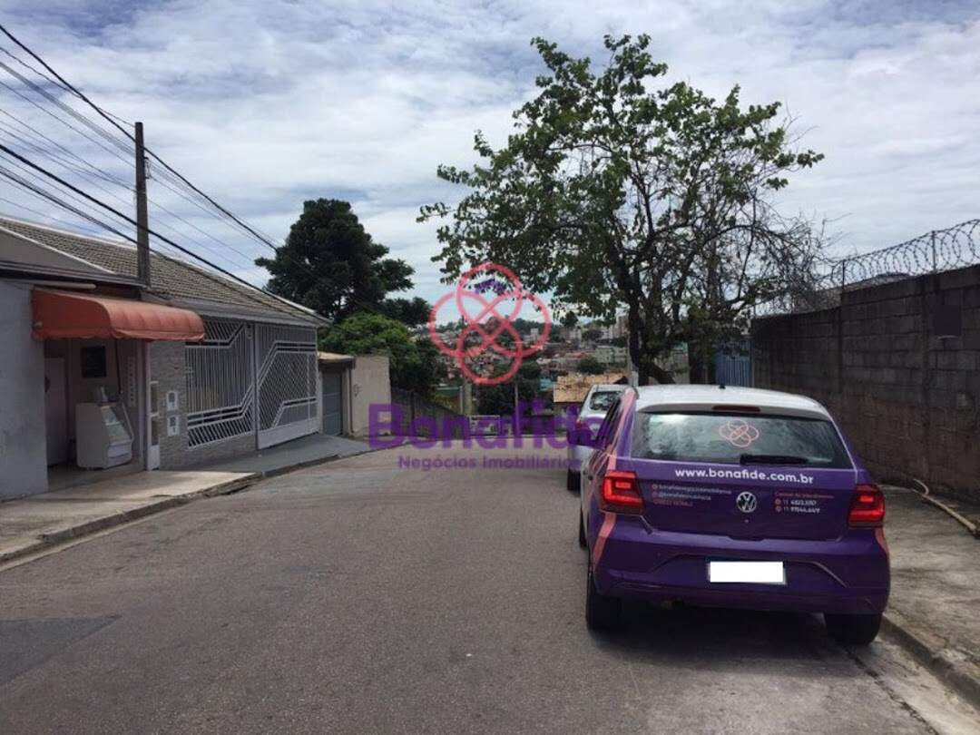 Terreno à venda no Jardim Tamoio: 