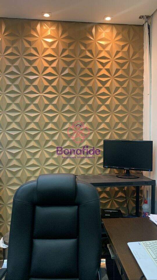 Casa à venda no Centro: 