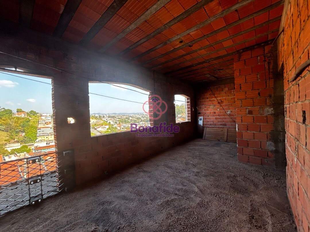 Casa à venda no Caxambu: 