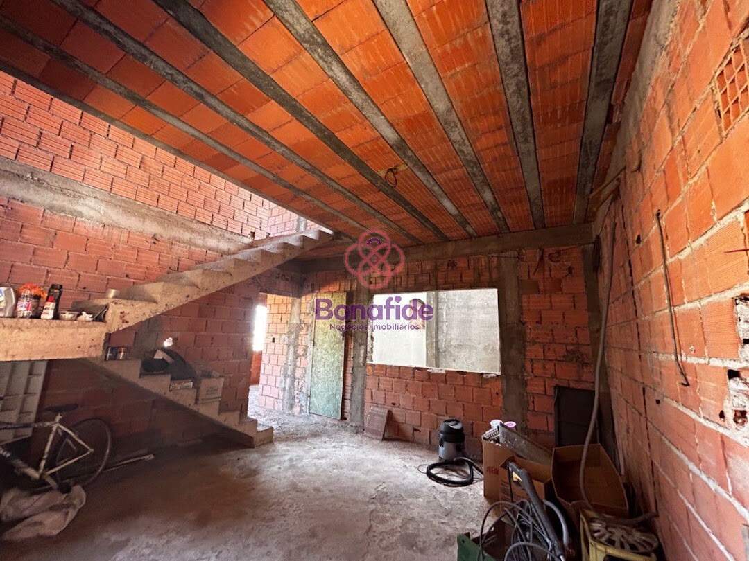 Casa à venda no Caxambu: 