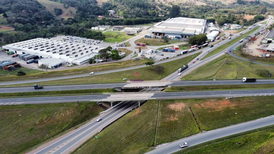 Área à venda no Morro Azul: 