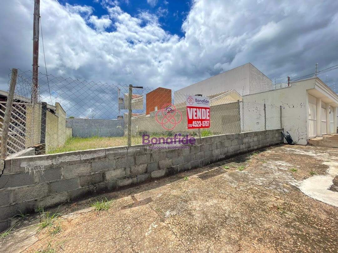 Terreno à venda no Caxambu: 