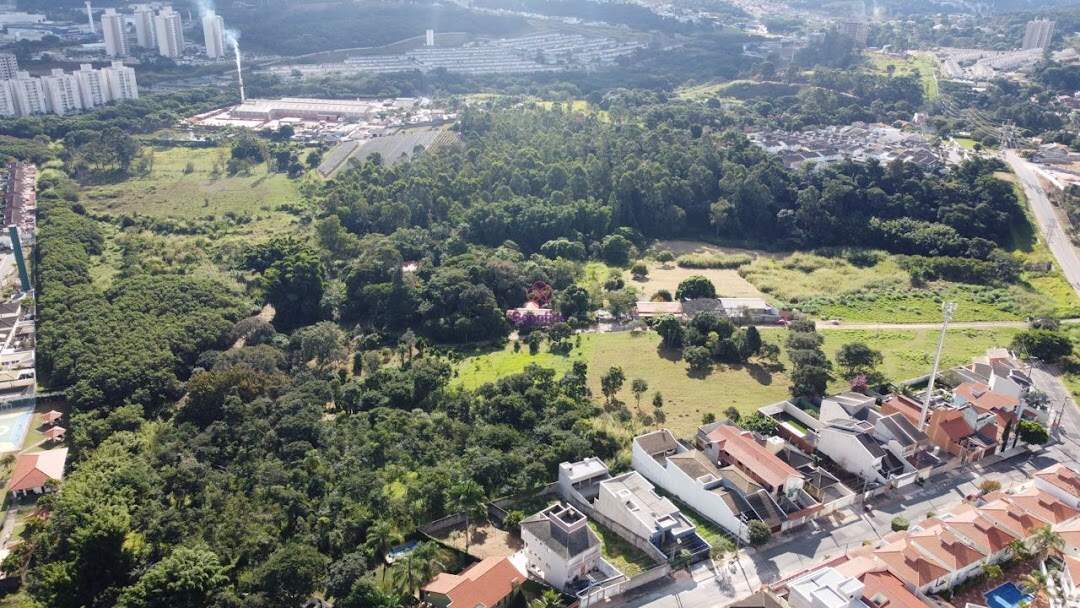 Área à venda no Jardim Torres São José: 