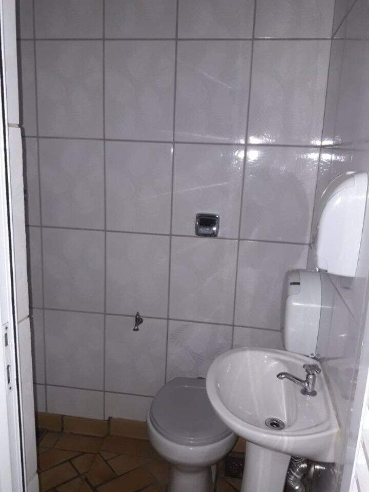 Salão à venda no Centro: 