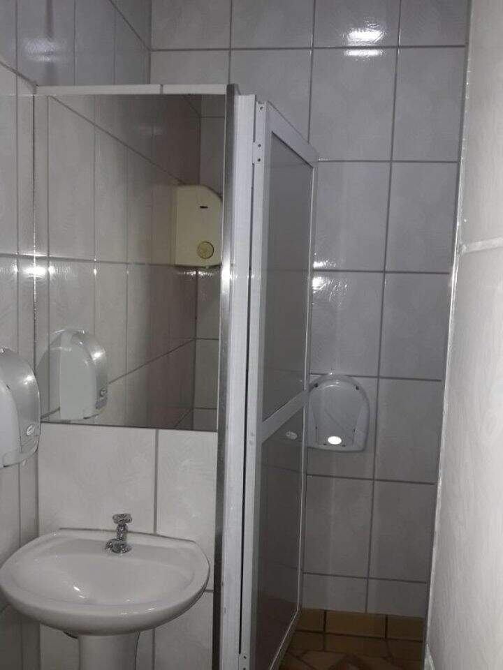 Salão à venda no Centro: 