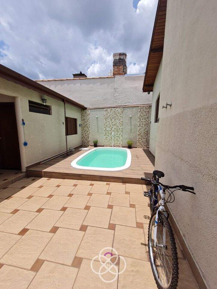 Casa à venda no Vila Santa Terezinha: 