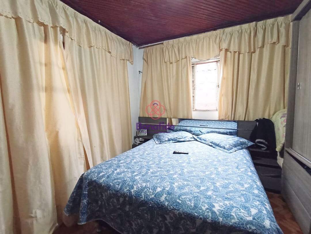 Casa à venda no Jardim Primavera: 