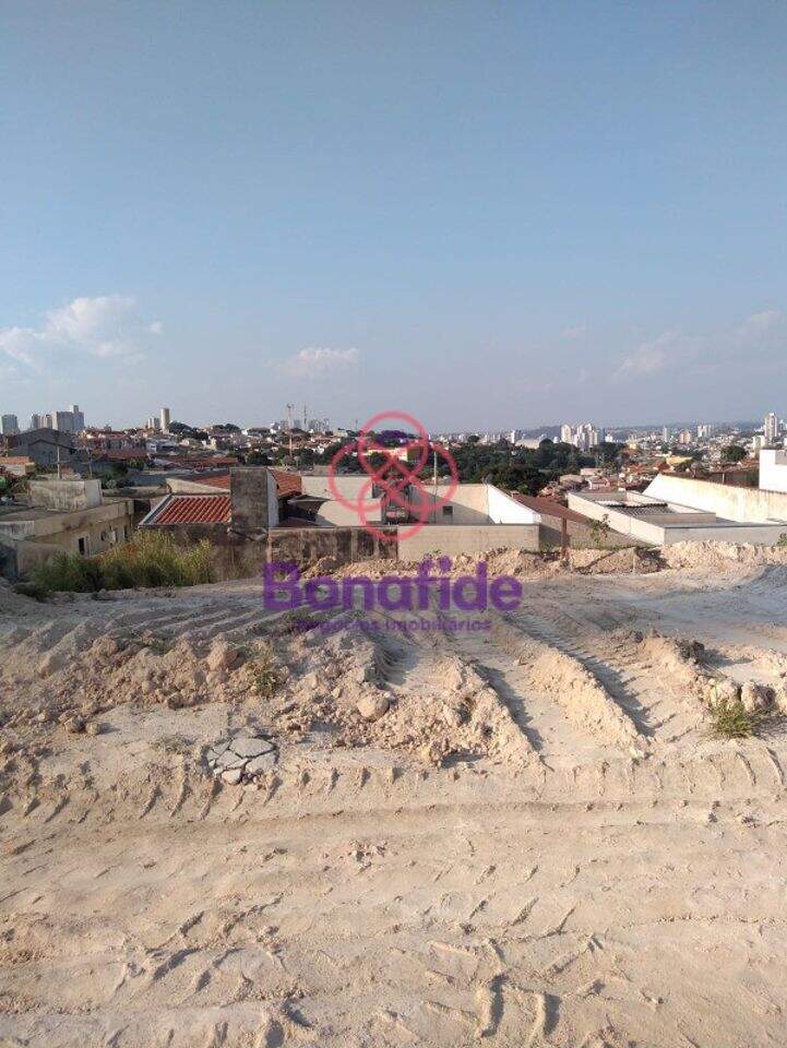 Terreno à venda no Jardim Palermo: 