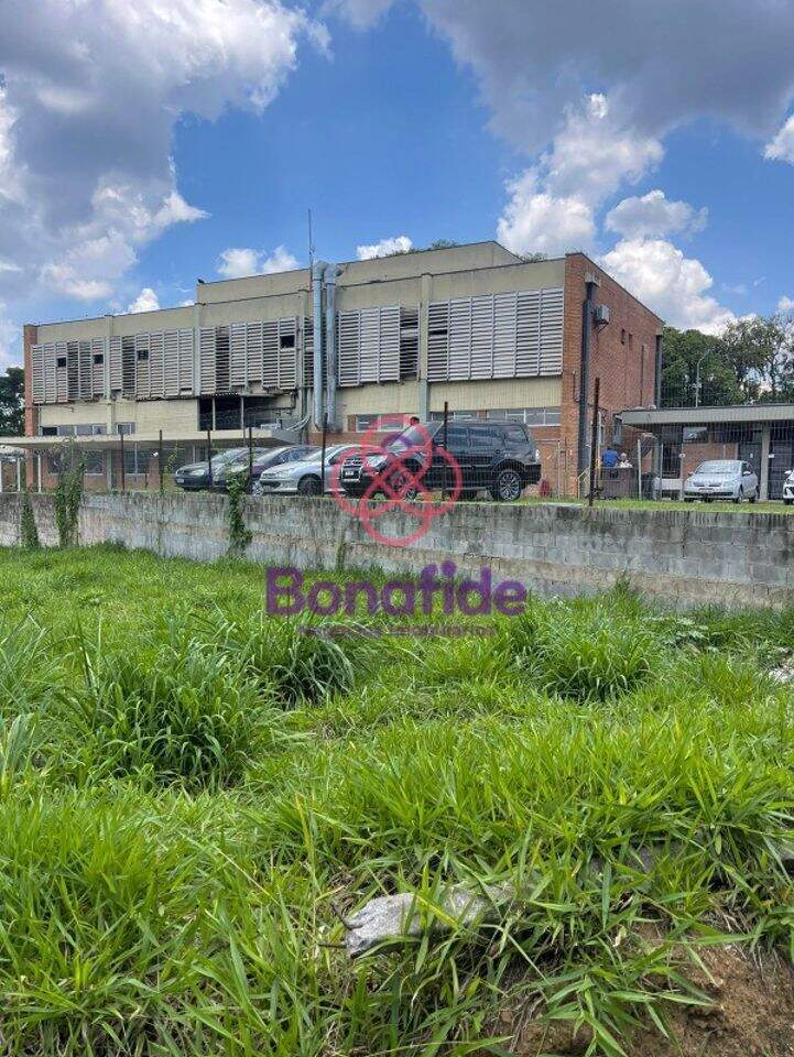 Terreno à venda no Distrito Industrial: 