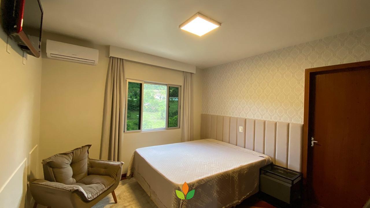 Casa à venda no Jardim da Serra: 