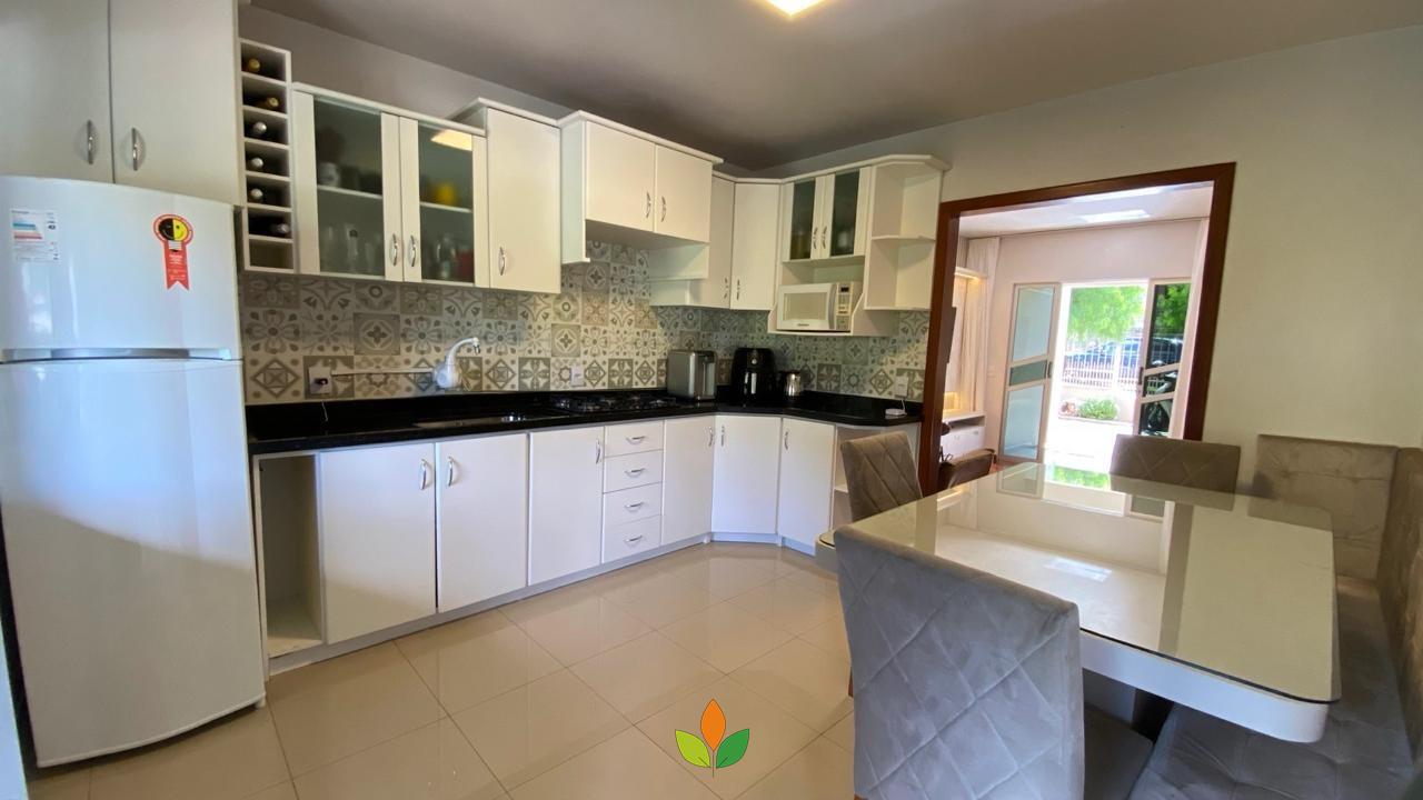 Casa à venda no Jardim da Serra: 