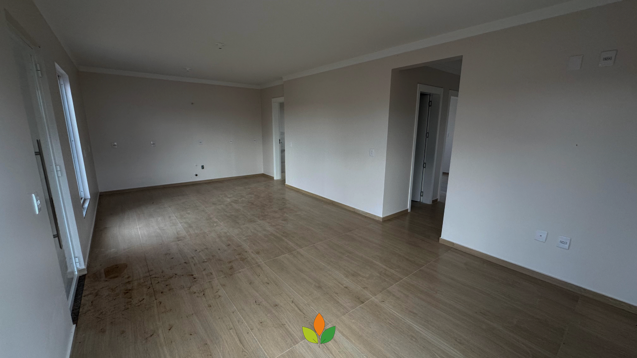 Casa à venda no Recanto Dos Pássaros: 