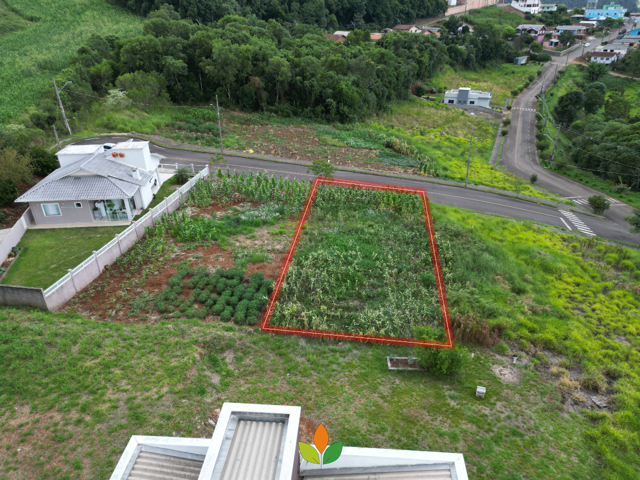 Lote à venda no Outeiro do Sol: 