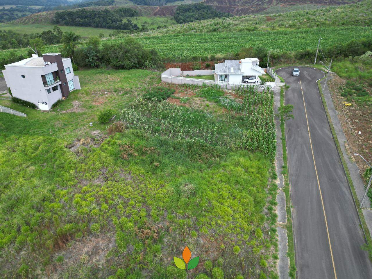 Lote à venda no Outeiro do Sol: 