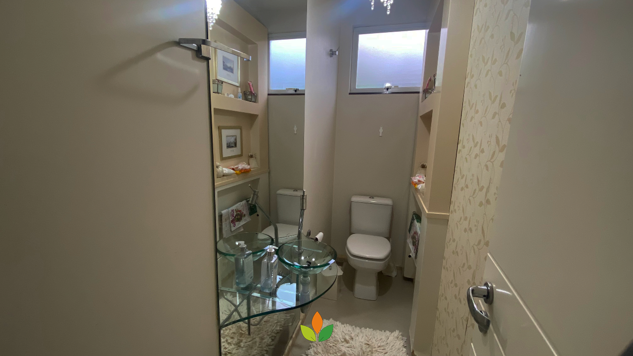 Casa à venda no Centro: 