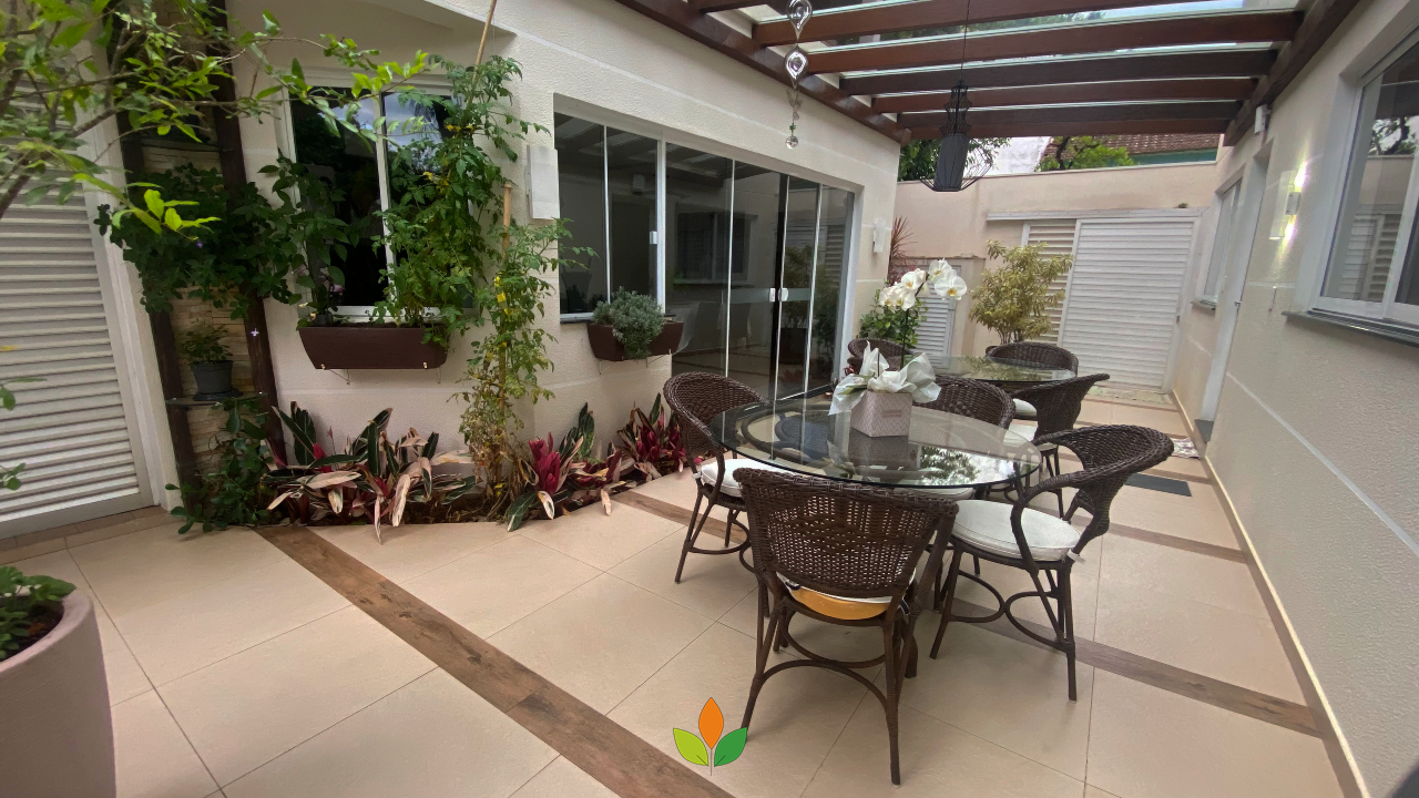 Casa à venda no Centro: 