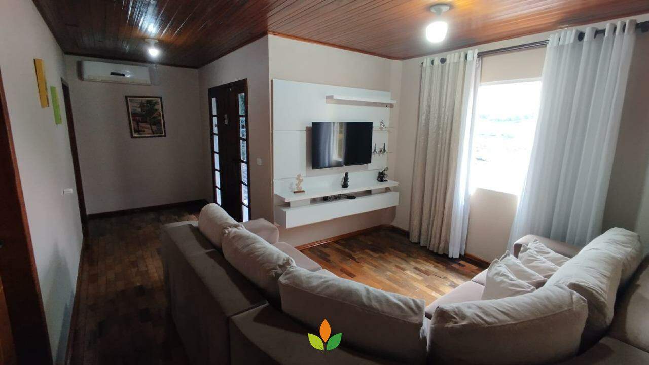 Casa à venda no Centro: 