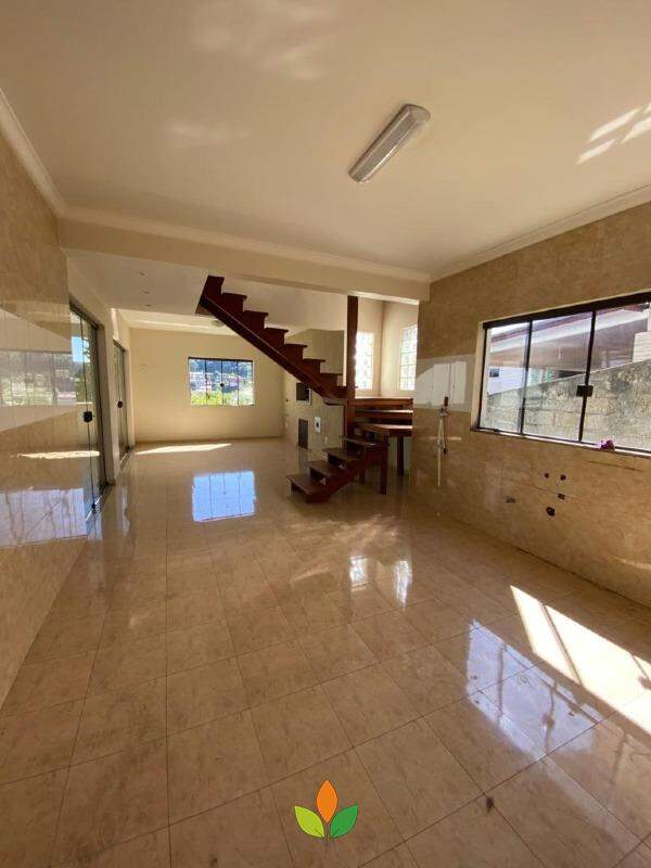 Casa à venda no São Vicente: 