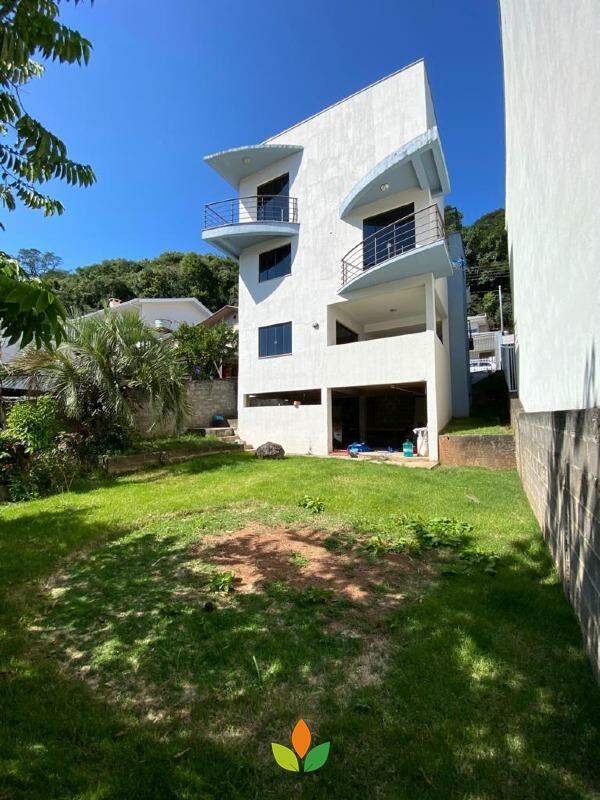 Casa à venda no São Vicente: 