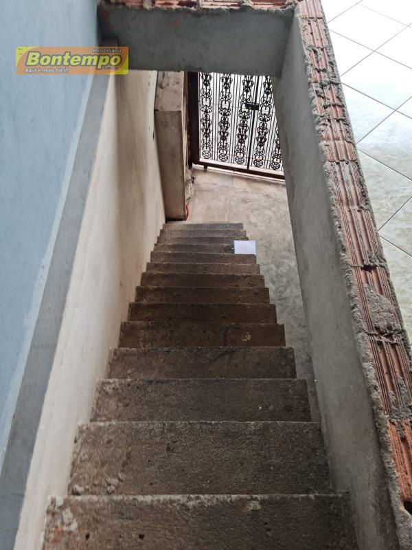 SOBRADO à venda no Vila Menck: 