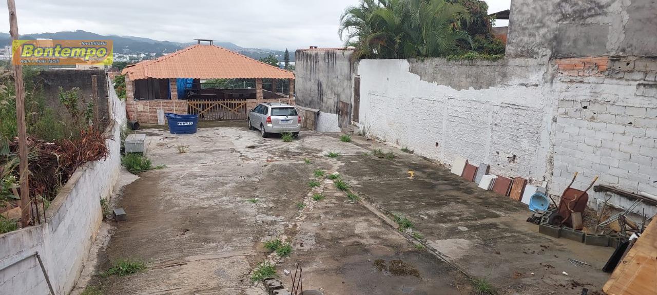 CASA à venda no CENTRO: 