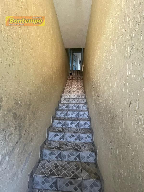 CASA à venda no JARDIM ANA ESTELA: ACESSO CASA 01