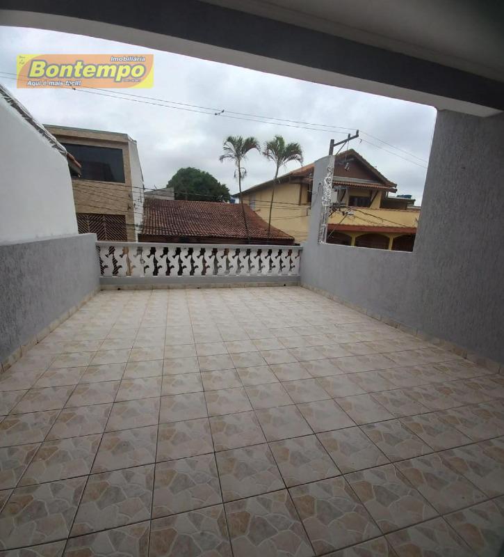 SOBRADO à venda no Vila Freitas: 