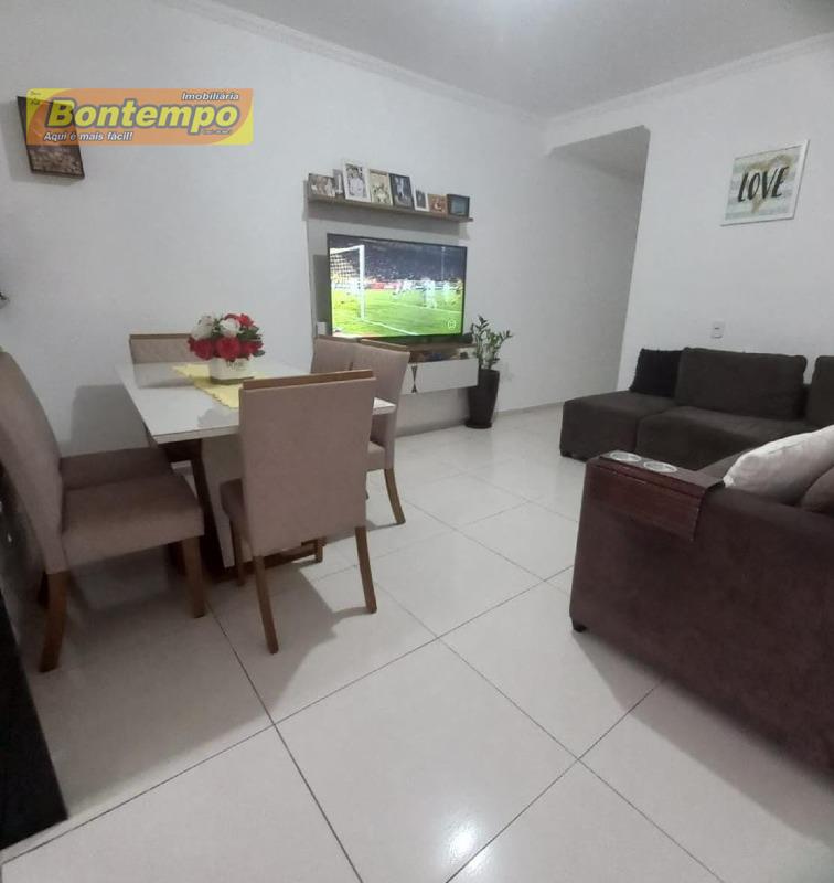 SOBRADO à venda no Vila Freitas: 