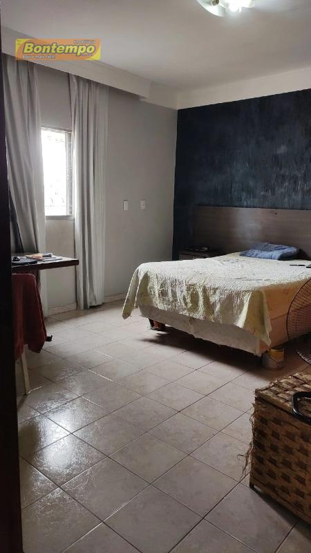 CASA à venda no VILA JANETE: 