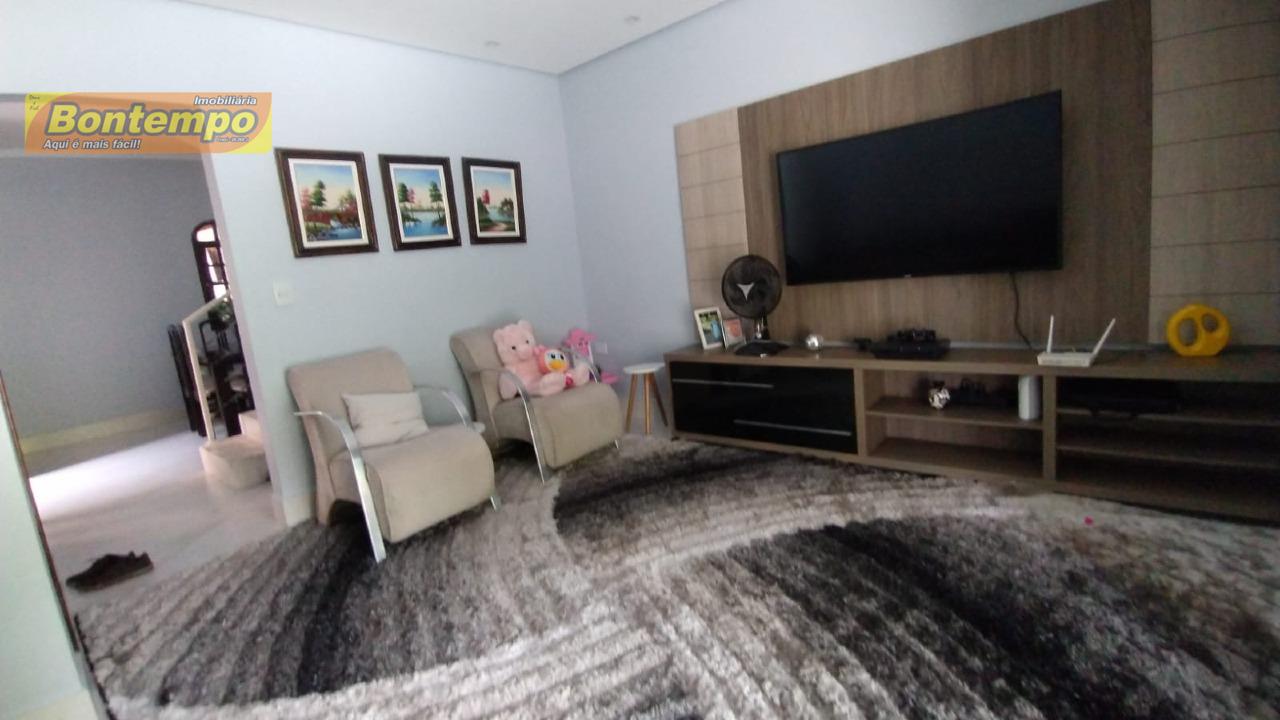 SOBRADO à venda no PARQUE VIANA: 