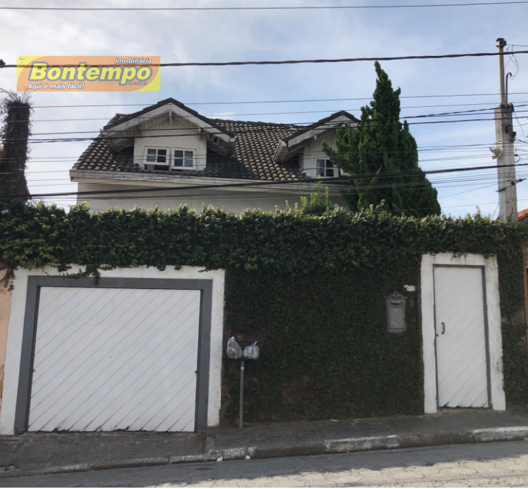 SOBRADO à venda no CENTRO: 