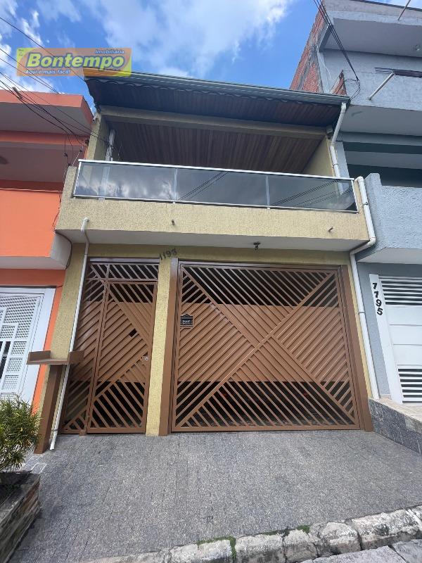 CASA à venda no PARQUE DAS NAÇÕES: Fachada